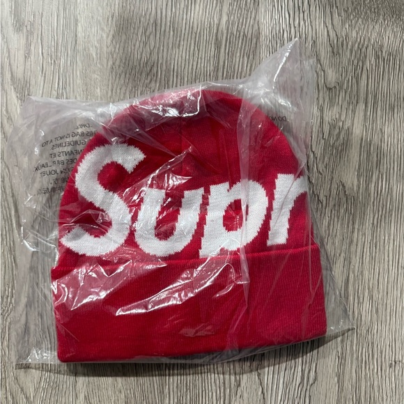 Supreme Other - Supreme Red Knit Cap